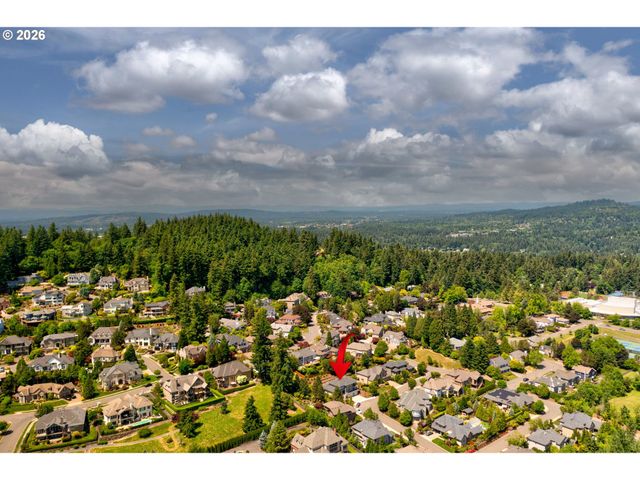 18165 Sw SIENA Dr, Lake Oswego, OR 97034