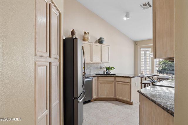 6329 S SANDTRAP Drive, Gold Canyon, AZ 85118