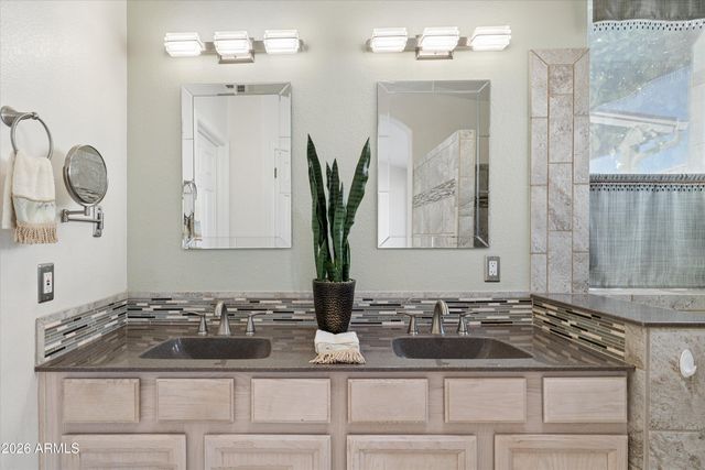 6329 S SANDTRAP Drive, Gold Canyon, AZ 85118