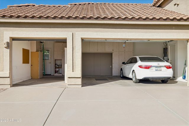 6329 S SANDTRAP Drive, Gold Canyon, AZ 85118