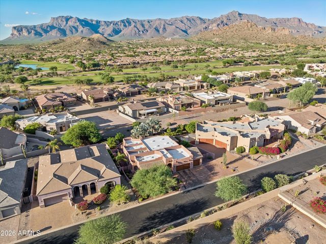 6329 S SANDTRAP Drive, Gold Canyon, AZ 85118