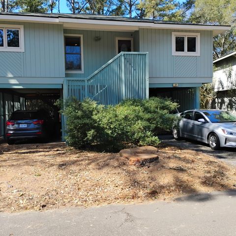 38 Twin Oaks Lane, Isle Of Palms, SC 29451