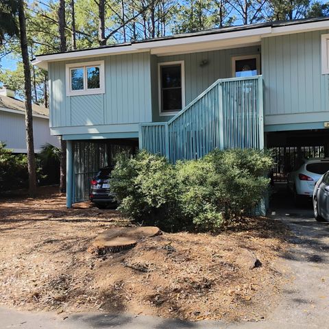 38 Twin Oaks Lane, Isle Of Palms, SC 29451