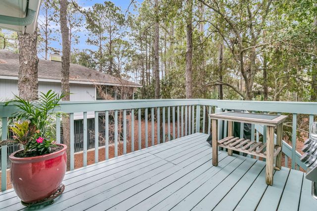 38 Twin Oaks Lane, Isle Of Palms, SC 29451