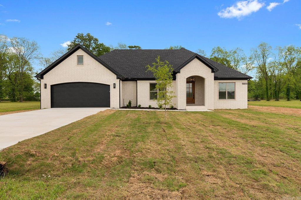 13835 Smarty Jones Drive, Scott, AR 77214