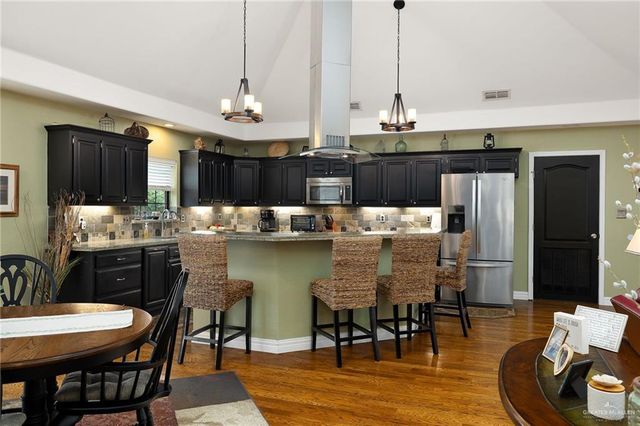 6906 N 1st Lane, Mcallen, TX 78504