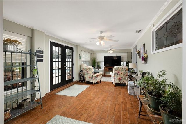 6906 N 1st Lane, Mcallen, TX 78504