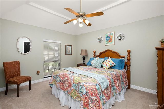 6906 N 1st Lane, Mcallen, TX 78504