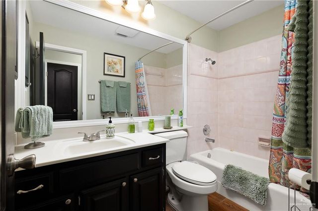 6906 N 1st Lane, Mcallen, TX 78504