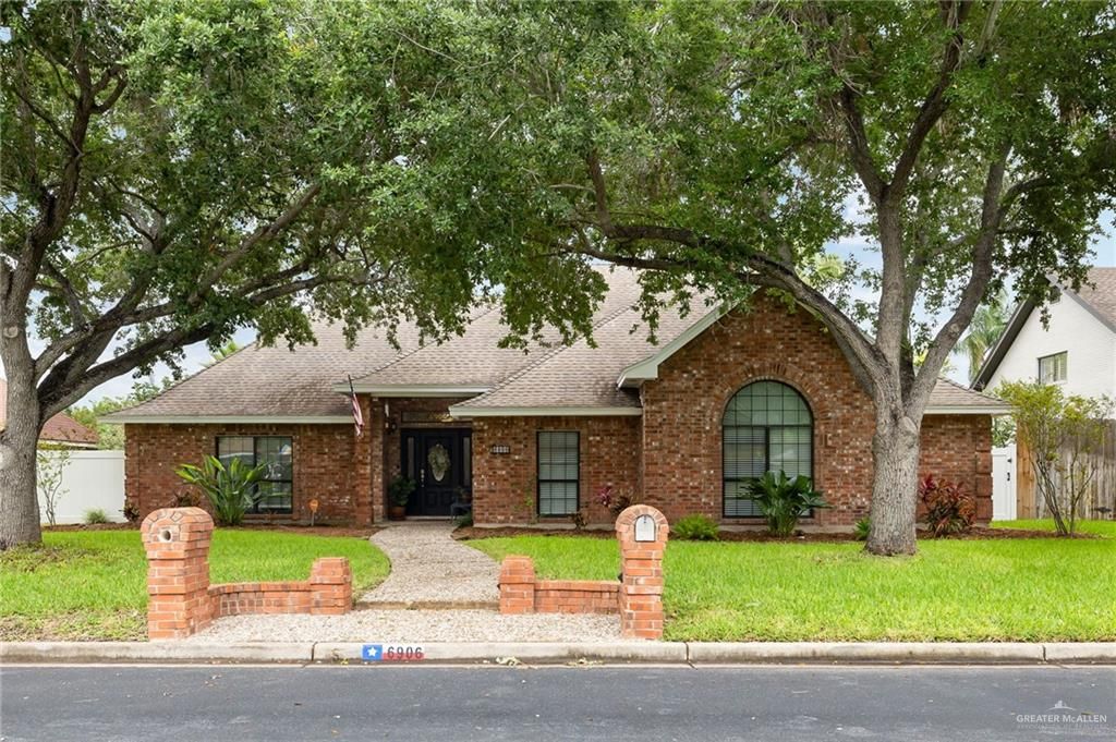 6906 N 1st Lane, Mcallen, TX 78504
