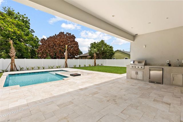 2315 WEBER STREET, Orlando, FL 32803