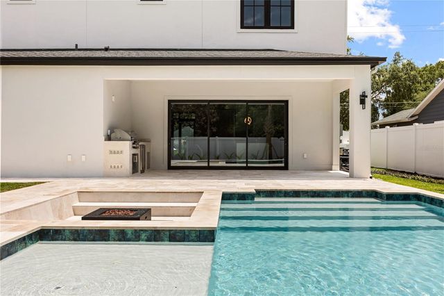 2315 WEBER STREET, Orlando, FL 32803