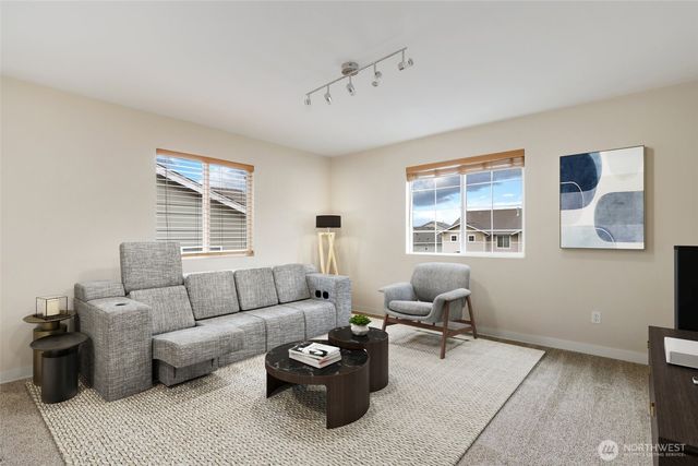 27742 257th Avenue SE, Maple Valley, WA 98038