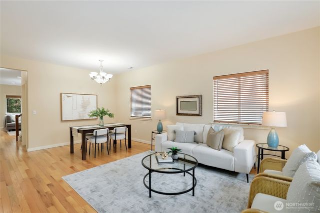 27742 257th Avenue SE, Maple Valley, WA 98038