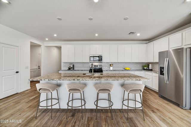 5875 N 193rd Drive, Litchfield Park, AZ 85340