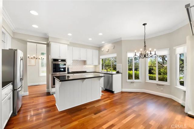 28561 Camelback, Trabuco Canyon, CA 92679