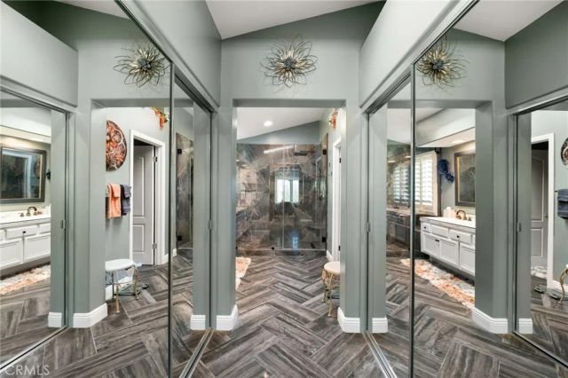 28561 Camelback, Trabuco Canyon, CA 92679
