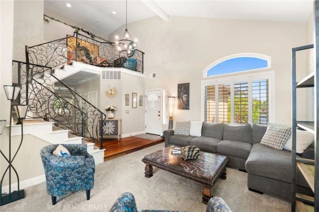 28561 Camelback, Trabuco Canyon, CA 92679