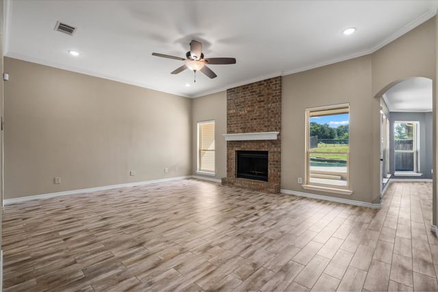 152 Buffalo Creek Drive, Crandall, TX 75114