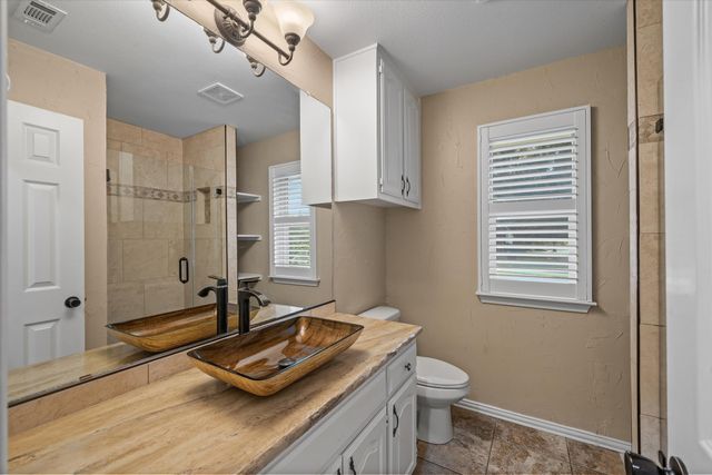 152 Buffalo Creek Drive, Crandall, TX 75114