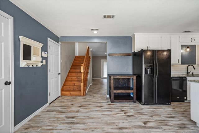 152 Buffalo Creek Drive, Crandall, TX 75114