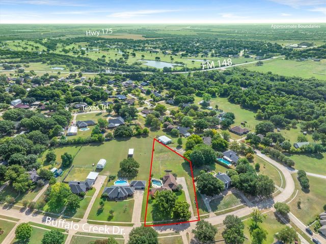 152 Buffalo Creek Drive, Crandall, TX 75114