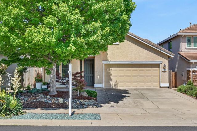 464 Sutherland Ranch Ln, Roseville, CA 95678