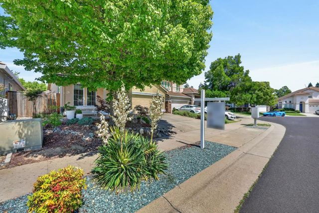 464 Sutherland Ranch Ln, Roseville, CA 95678