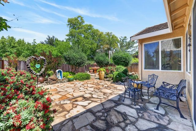 464 Sutherland Ranch Ln, Roseville, CA 95678