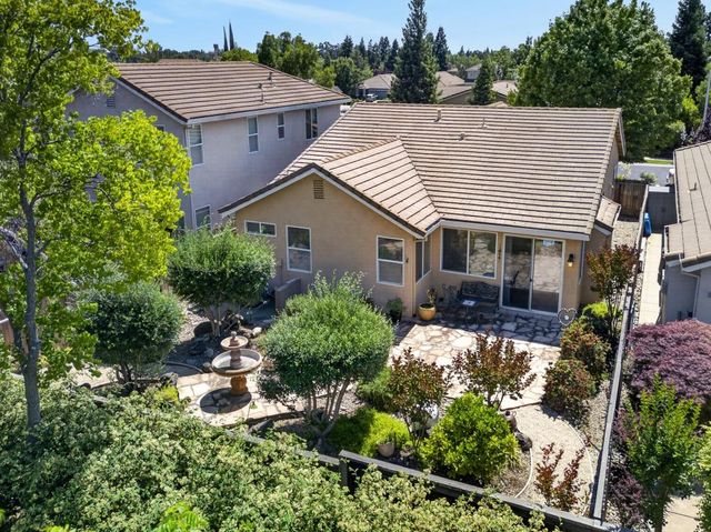 464 Sutherland Ranch Ln, Roseville, CA 95678