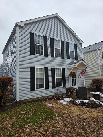 1066 FOUR SEASONS Boulevard, Aurora, IL 60504