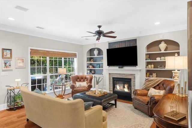 4016 Rhyne SE Circle, Smyrna, GA 30082