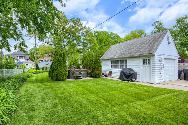 2152 W 107th Place, Chicago, IL 60643