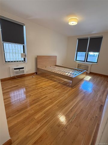 13705 Franklin Avenue 2E, Flushing, NY 11355