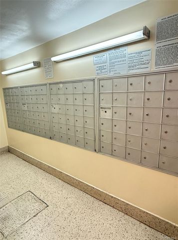 13705 Franklin Avenue 2E, Flushing, NY 11355