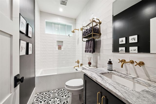 406 Bomar Street, Houston, TX 77006