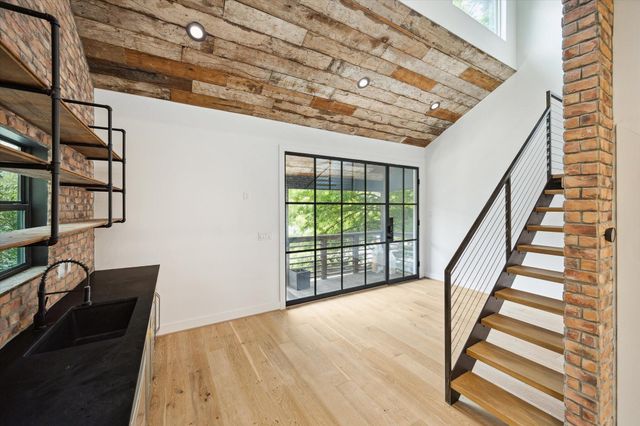 406 Bomar Street, Houston, TX 77006