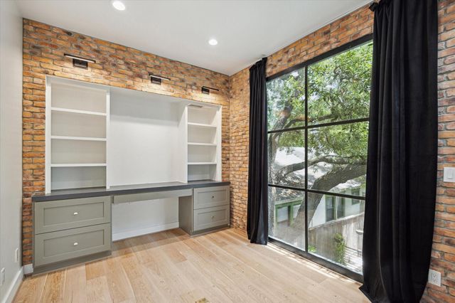 406 Bomar Street, Houston, TX 77006