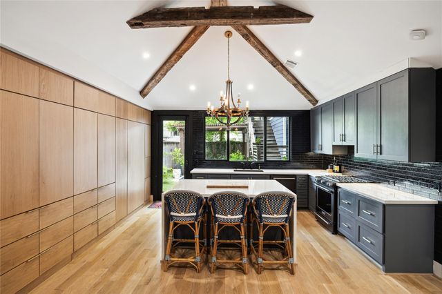 406 Bomar Street, Houston, TX 77006