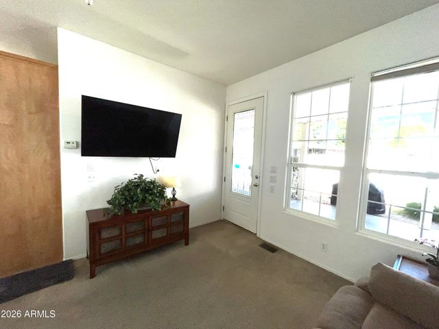 10960 N 67TH Avenue 6, Glendale, AZ 85304