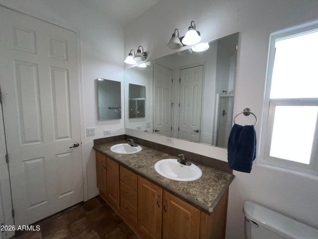 10960 N 67TH Avenue 6, Glendale, AZ 85304