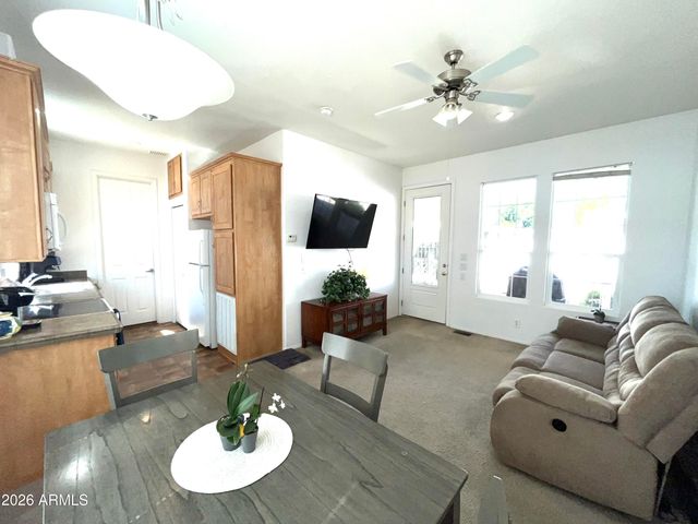 10960 N 67TH Avenue 6, Glendale, AZ 85304