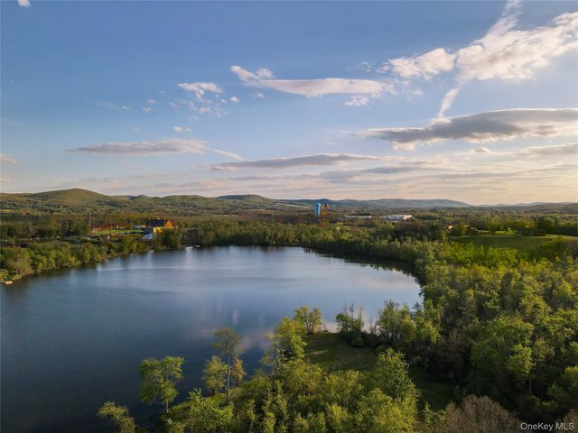 55 Regent Road, Warwick, NY 10990