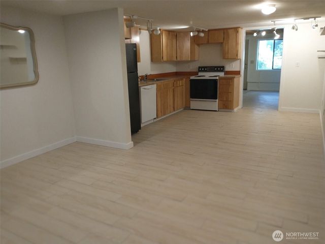 19227 40th Avenue NW, Stanwood, WA 98292