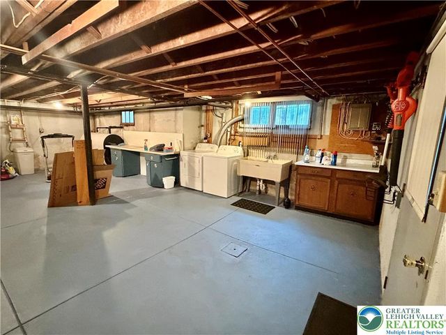 3009 West Greenleaf Street, Allentown City, PA 18104