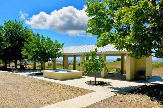6320 Von Dollen Road, San Miguel, CA 93451