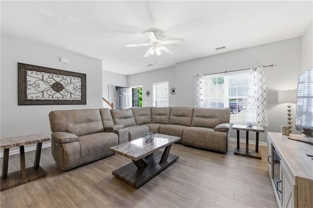 313 Venture Path, Hiram, GA 30141