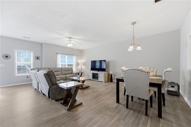 313 Venture Path, Hiram, GA 30141