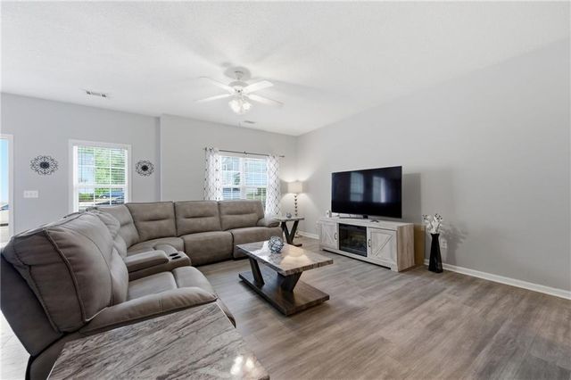 313 Venture Path, Hiram, GA 30141