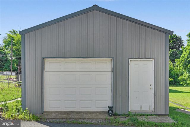 417 5TH ST, Port Carbon, PA 17965
